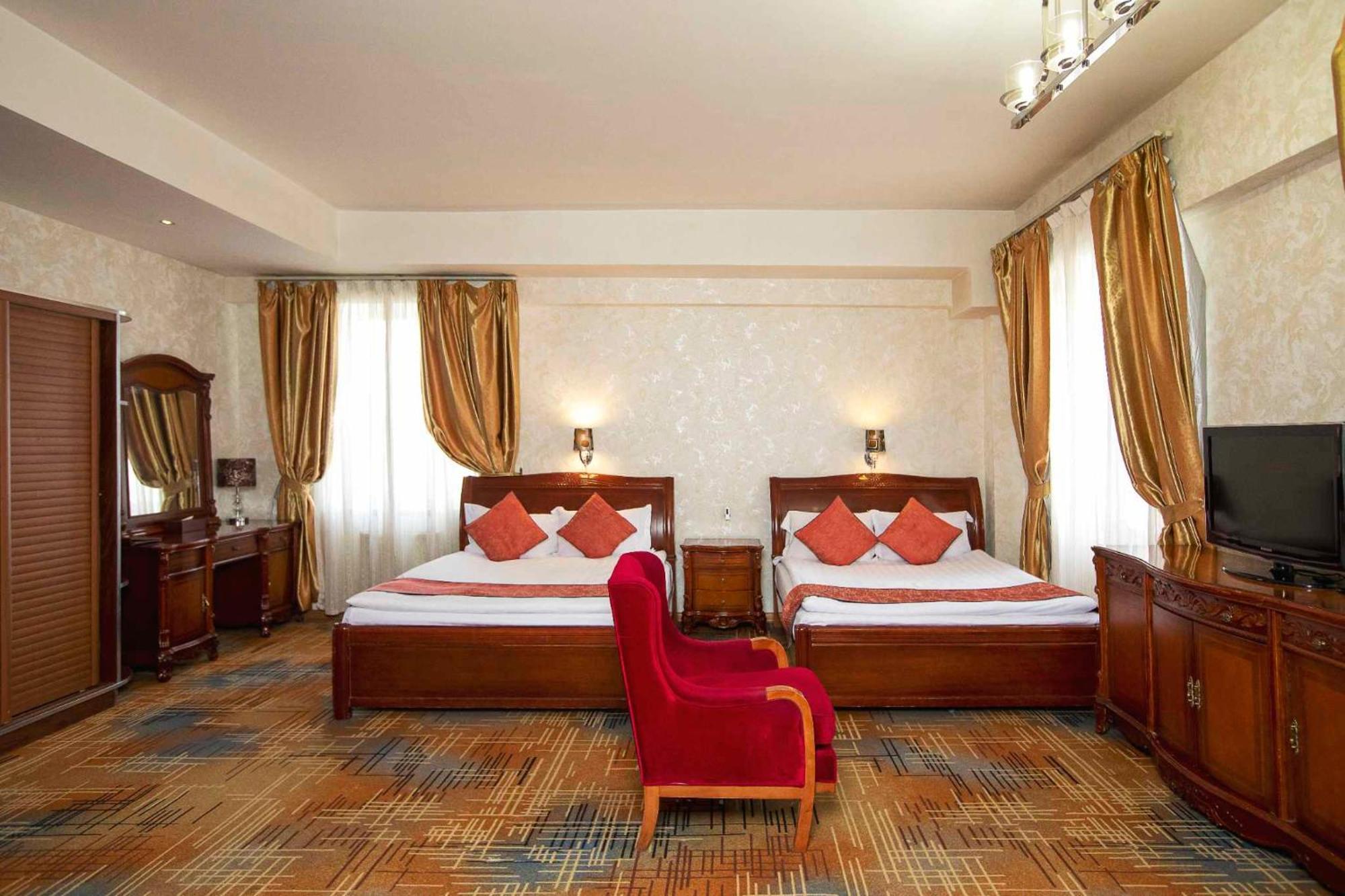 Ub City Hotel อูลานบาตอร์ ภายนอก รูปภาพ