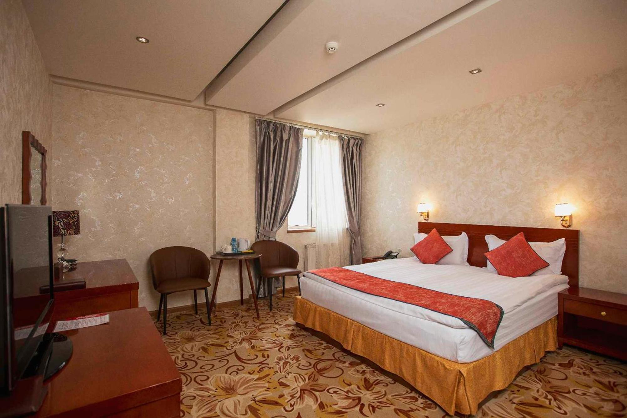 Ub City Hotel อูลานบาตอร์ ภายนอก รูปภาพ